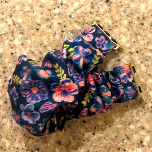 Apple scrunchy watch band